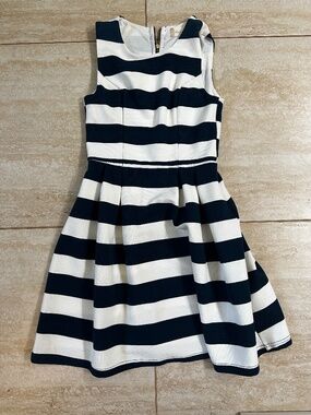 Altar'd State Brand XS Navy & White Striped Dress